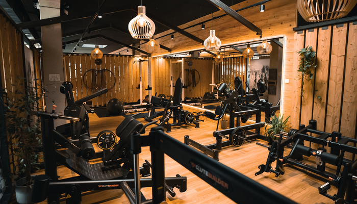 PEAKS Fitness & Wellness Slide-4
